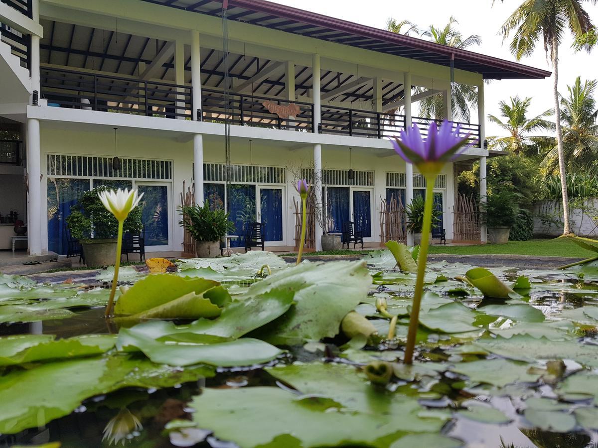 Villa Dewasiri Unawatuna Esterno foto