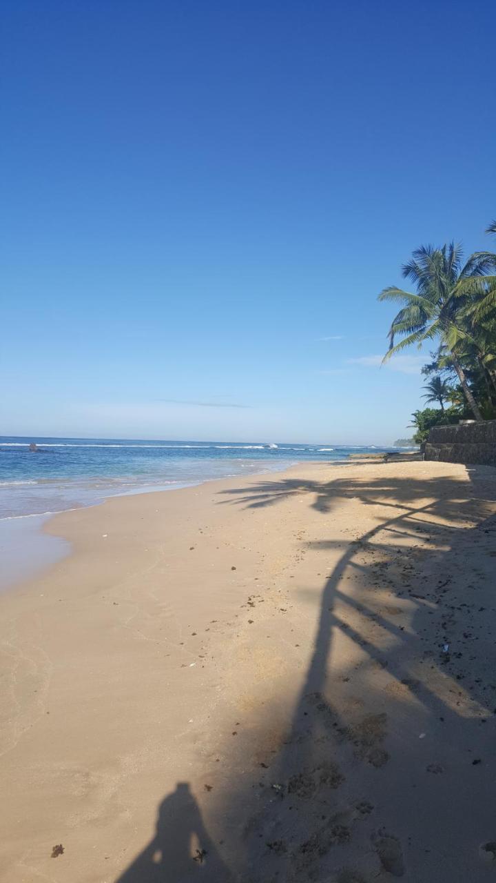 Villa Dewasiri Unawatuna Esterno foto